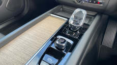 Volvo XC60 2.0 T6 [350] RC PHEV Plus Dark 5dr AWD Geartronic Estate